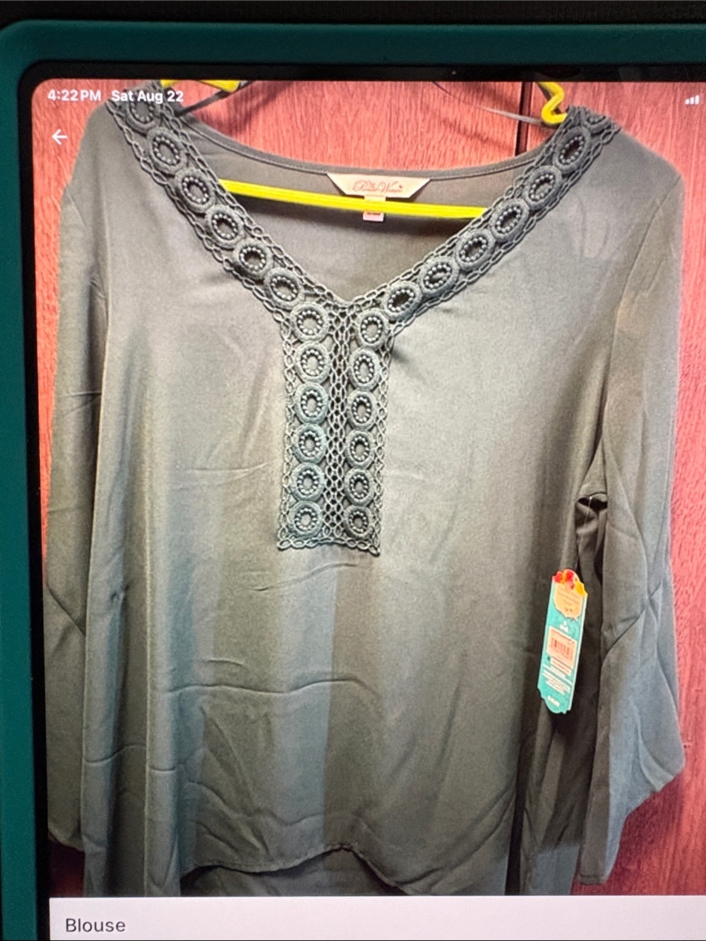 The Pioneer Woman Gray Crochet-Trim V-Neck Tunic Blouse